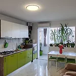 Daire Abel Luxury Köstence